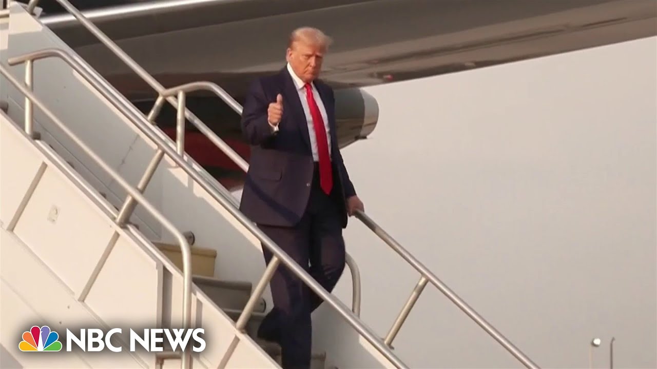 Trump arrives in Georgia to surrender to authorities
