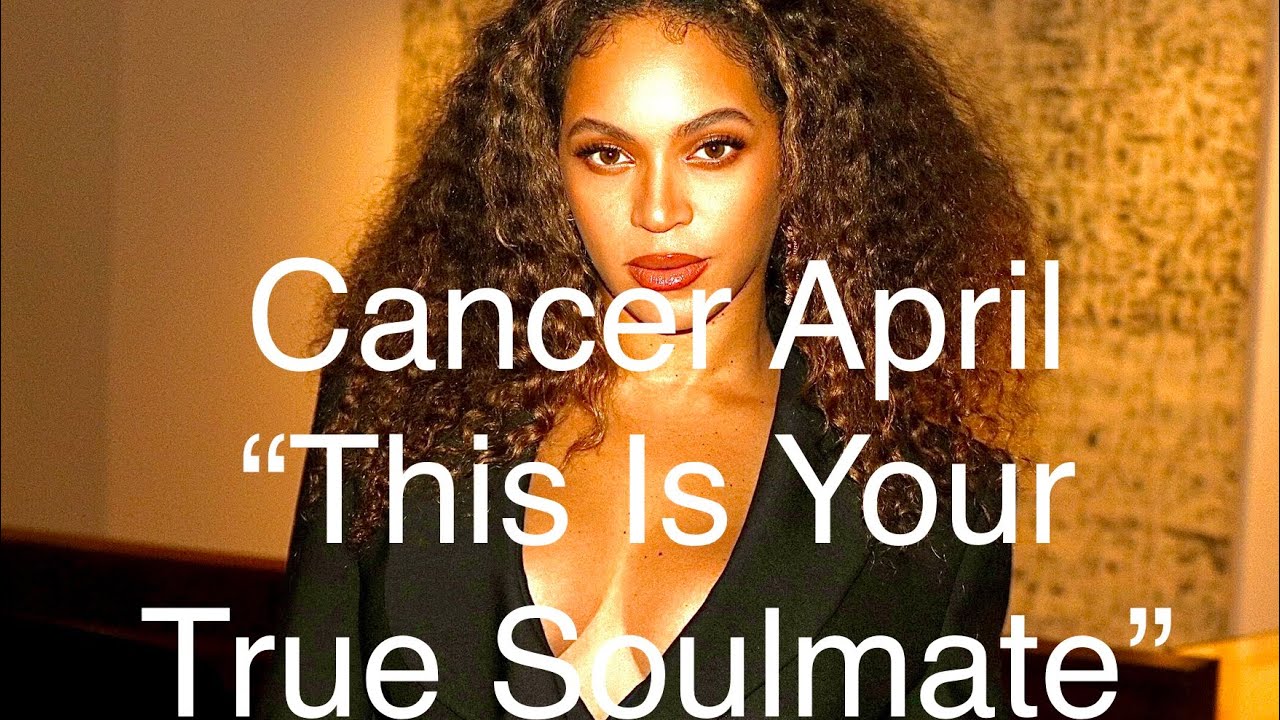 ♋Cancer, WOW THIS PERSON TRULY LOVES YOU EXPECT MIRACLES 💎💍💎 April 2021 Tarot