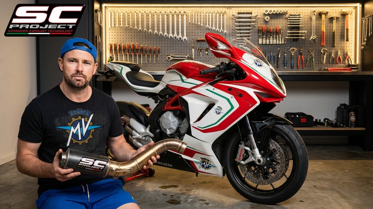 How to Fit a SC Projects Exhaust to a MV Agusta F3 - Installation Tutorial (675 & 800)