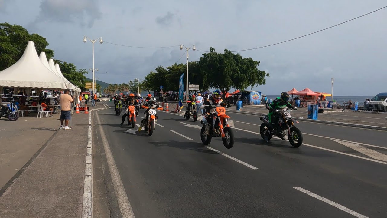 Course Super Motard : Moto/Quad, Scooter, reportage complet Basse-Terre 2024 avec le Club Sud Bikers