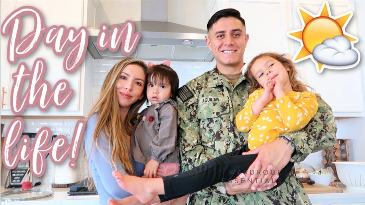 DAY IN THE LIFE OF A YOUNG PREGNANT MOM!