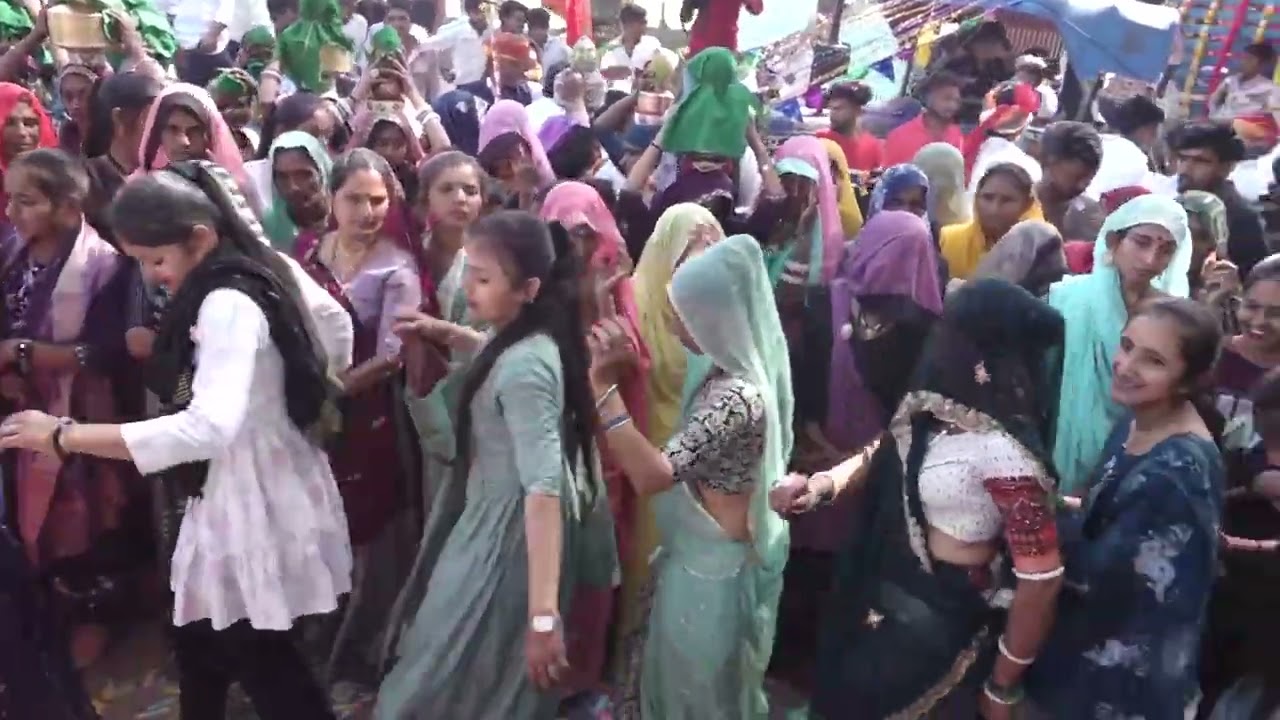 ટ્રન્ડિંગ vidio બન્ધારણ પછીનો જોવો ખોલો 