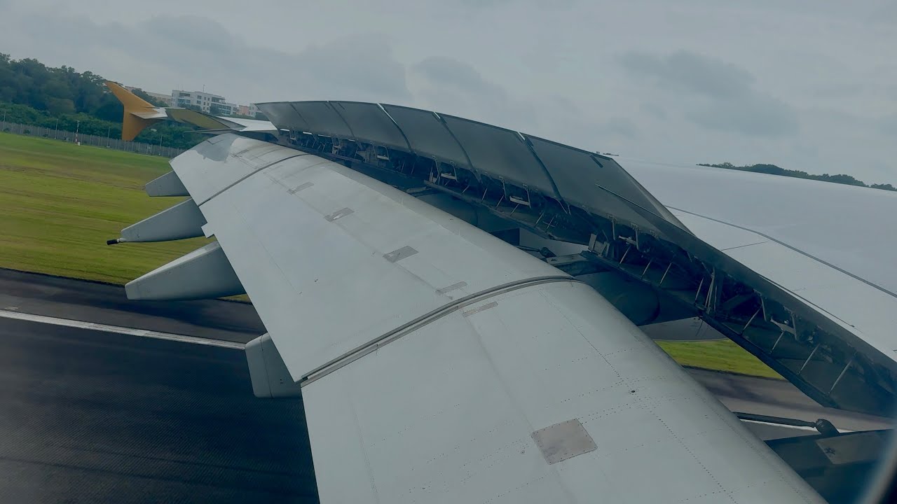 Etihad A380 approach & landing in Singapore Changi