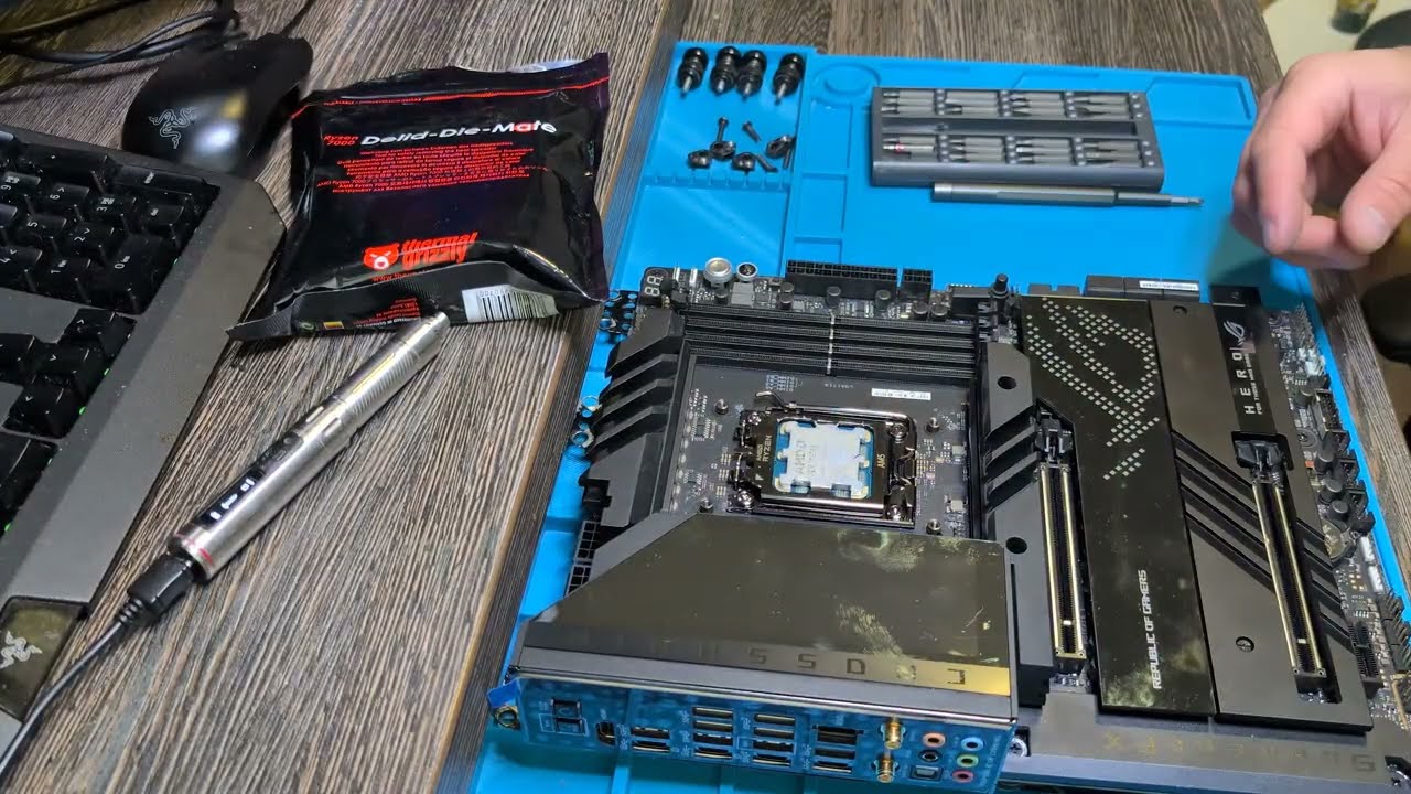 AMD Ryzen 9 9950X Deliding + AMD  Mycro Direct-Die Pro RGB install.