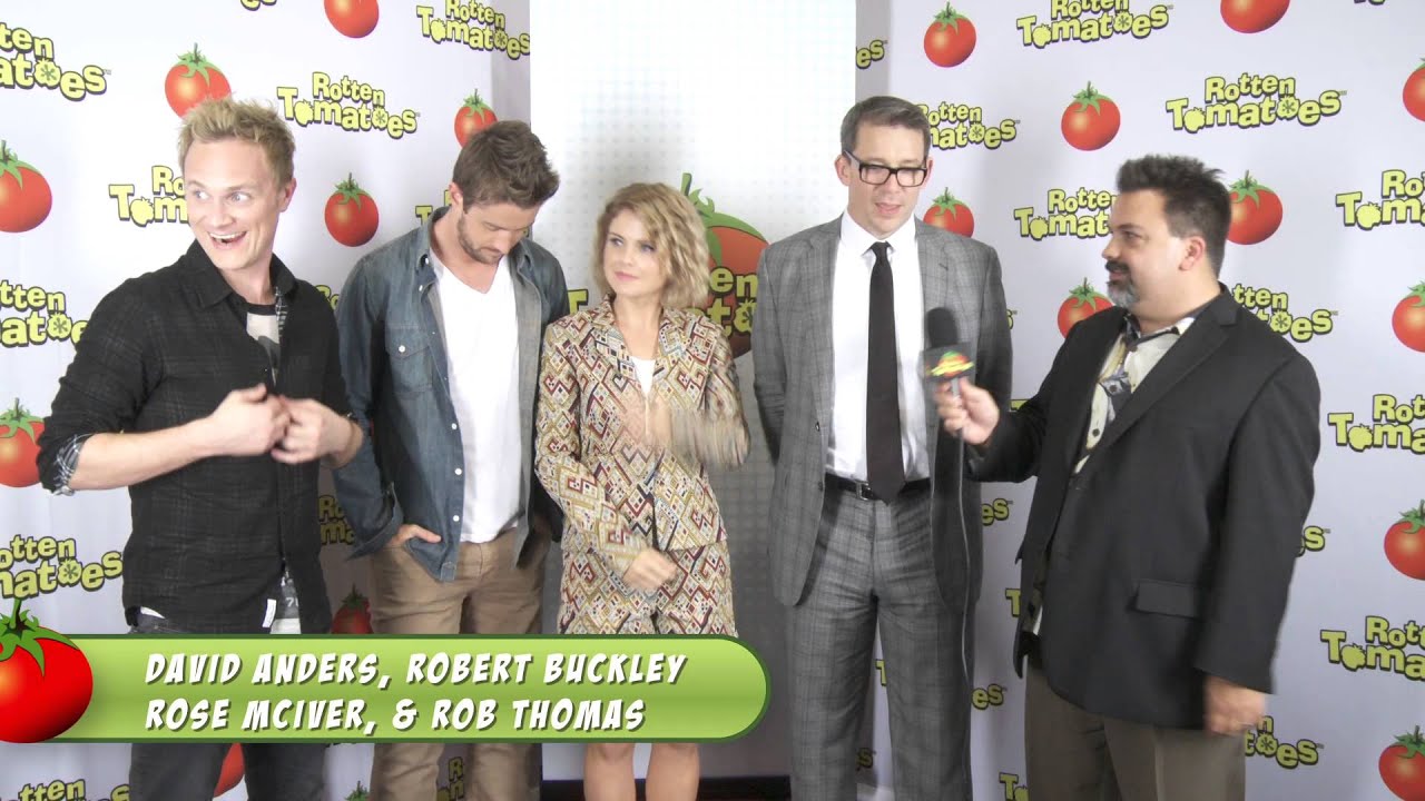 iZombie cast at Comic-Con 2014