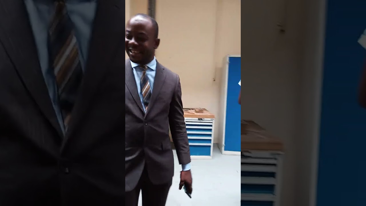 Visite des salles TP de l'UFR SSMT Université Félix Houphouët Boigny_Abidjan