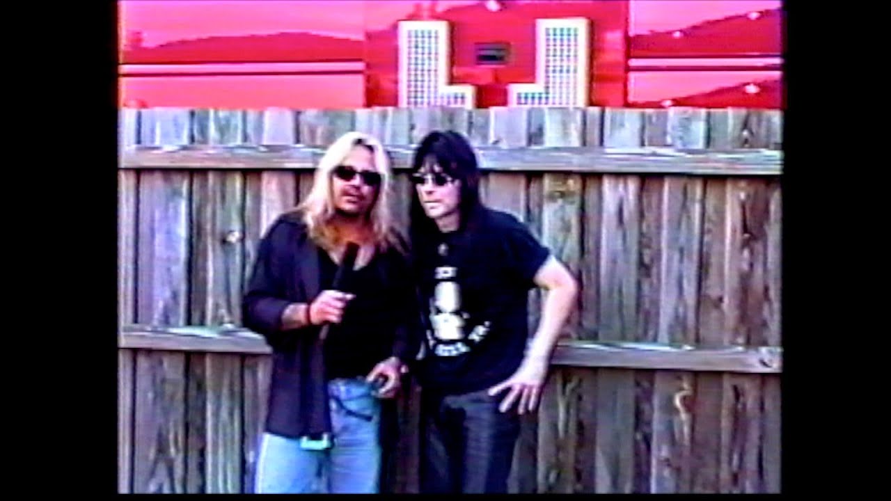 Motley Crue, Vince Neil & Mick Mars, Interviewed by Metal Masters, 7/28/00