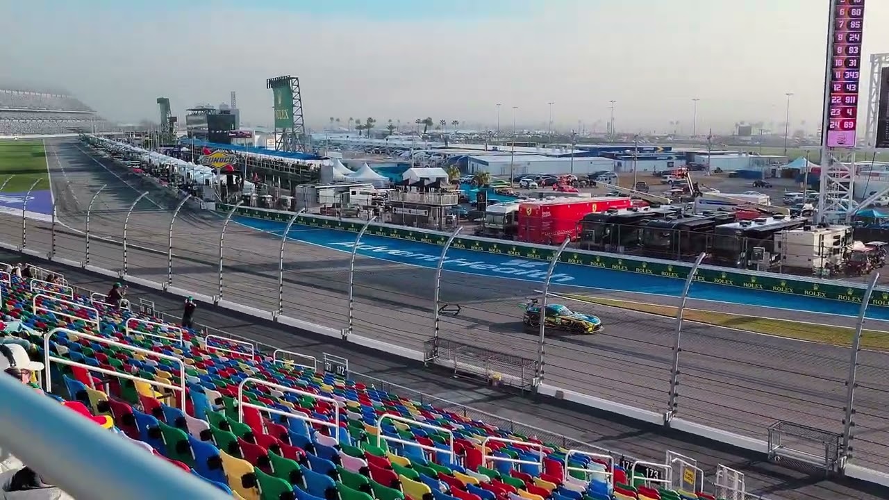 2026 Rolex 24 at Daytona race resumption after caution 