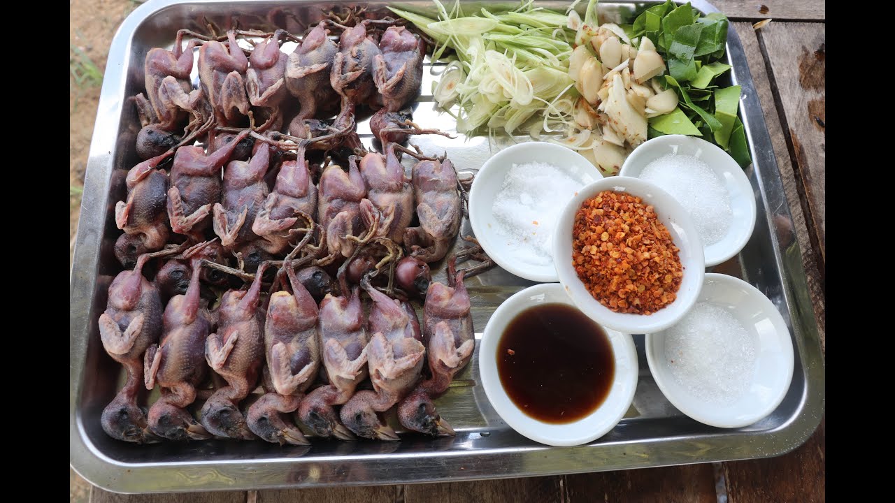 Deep fried small birds #strangefoods