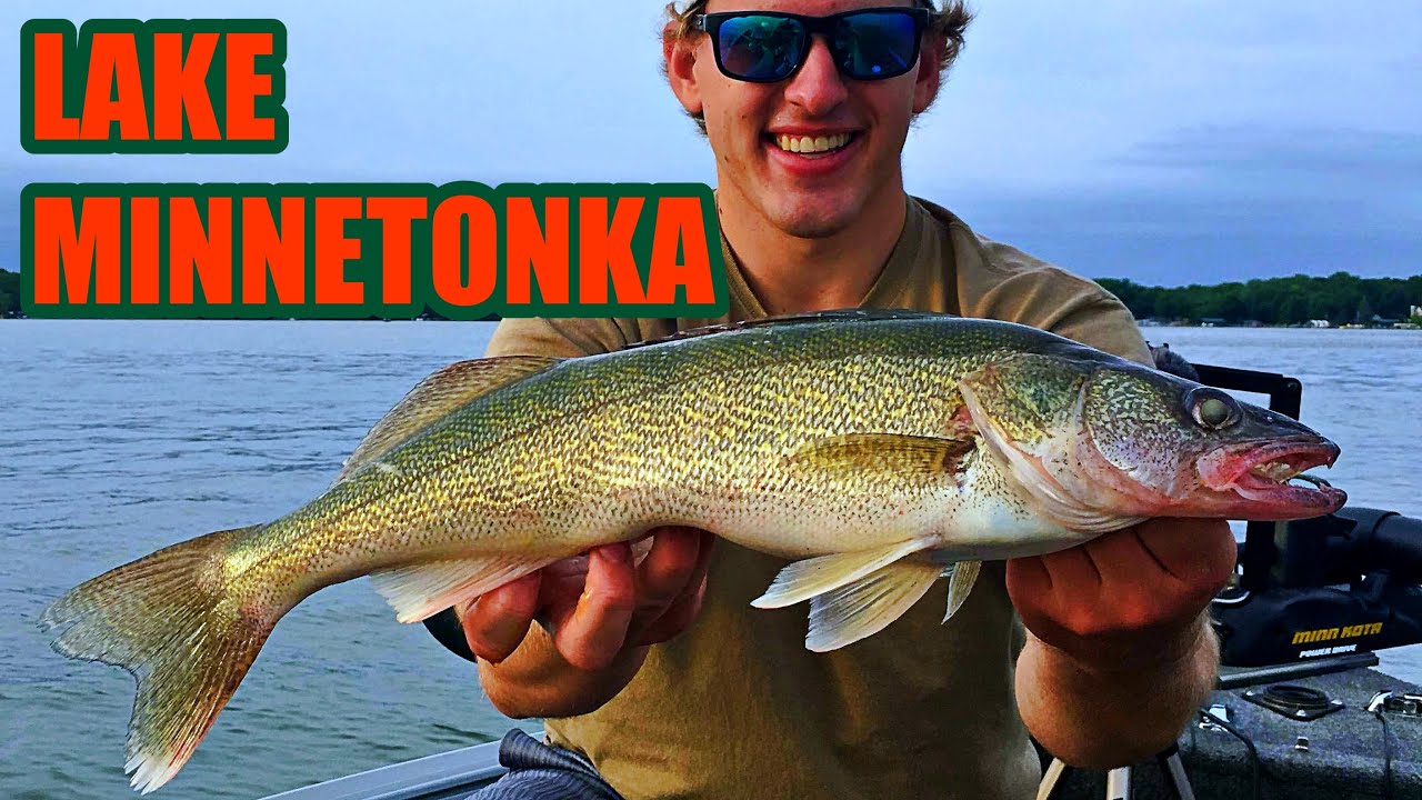 Fishing on Lake MINNETONKA!!!