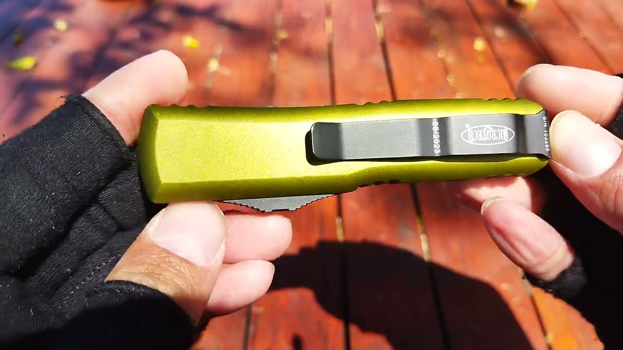MICROTECH UTX - 85 DAGGER BLADE / SARRATED OD GREEN OTF / AUTOMATIC KNIFE #microtechknives