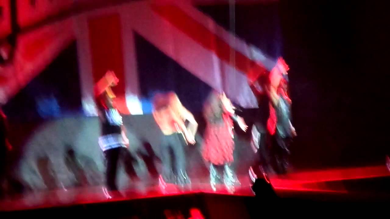 Little Mix- Salute (Anaheim)
