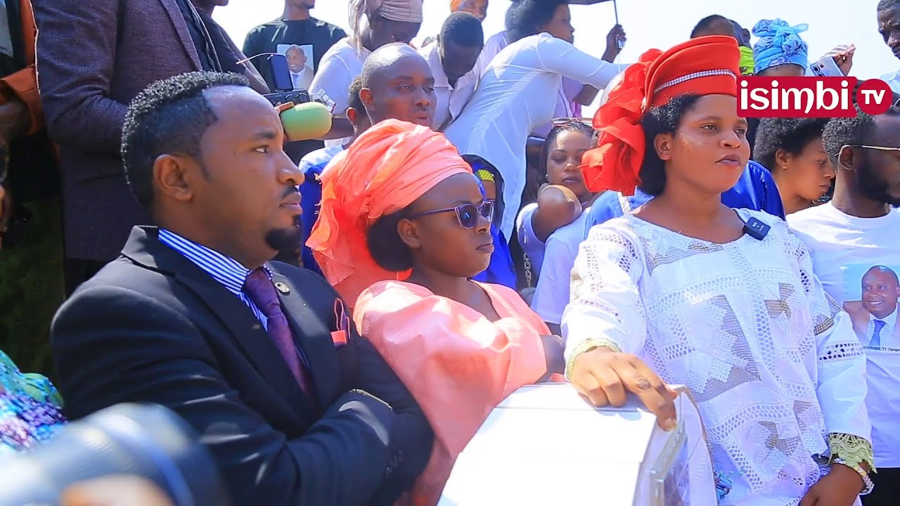 MAMA PASITERI KU MVA Y'UMUGABO ARATUNGURANYE|Arongeye ati CHERI NZAHAKUBERA😢 Atangije IGIKORWA CYIZA