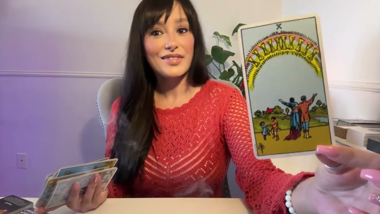 НЕОБЫЧНЫЙ ПОВОРОТ СЮЖЕТА 💞👀 КТО-ТО «ХОРОШО ИЗВЕСТНЫЙ» СЛЕДИТ ЗА ВАМИ! 🌪️ЧЕЛОВЕК ИЗ ПРОШЛОГО ПОД С...