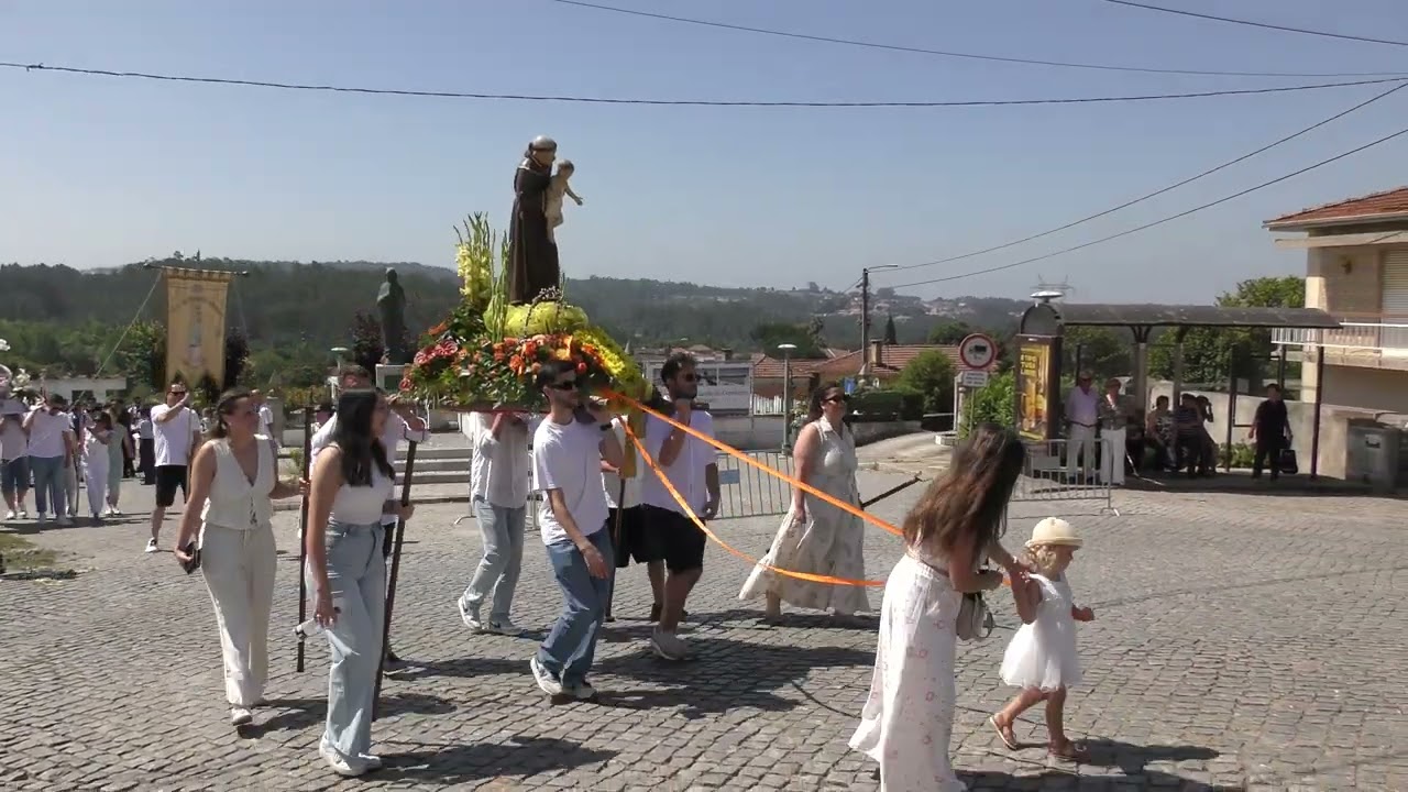 Procissão em Escapães dedicada a N. Sr.ª do Alívio 2025