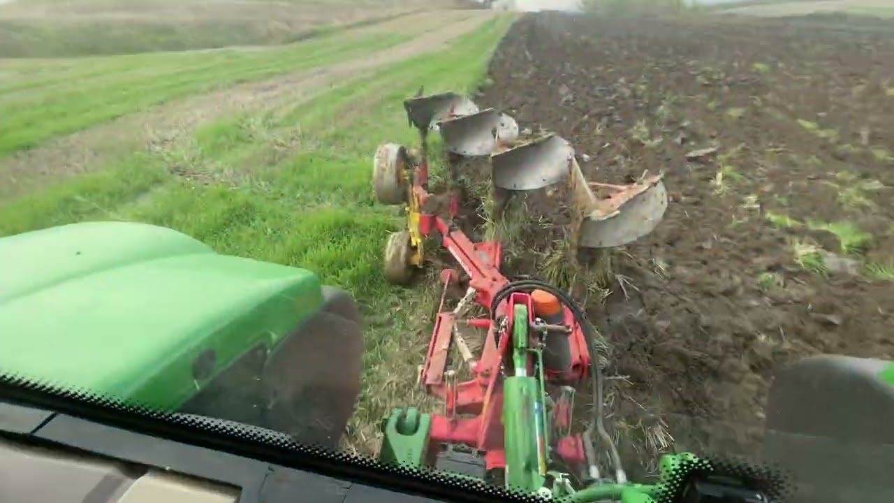 John deere 6145R Pottinger servo 25