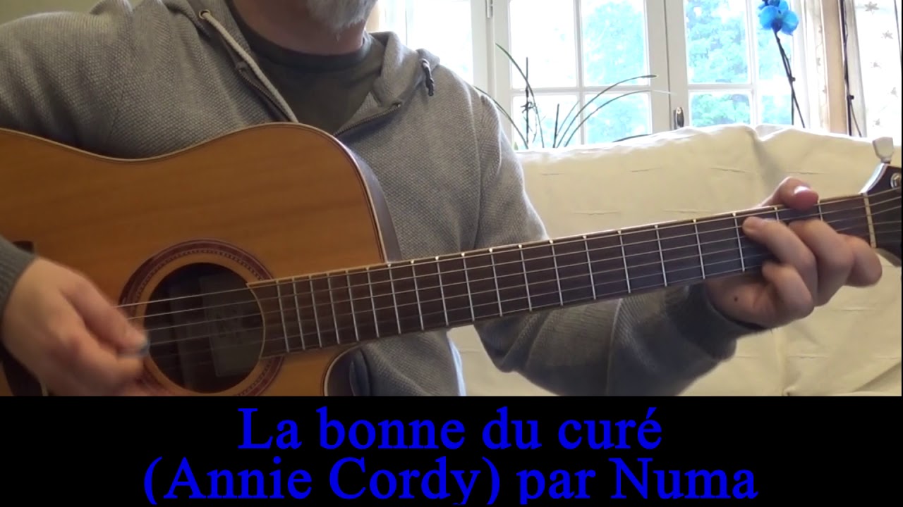 Annie Cordy  La bonne du curé Cover/ reprise en guitare-voix 1974