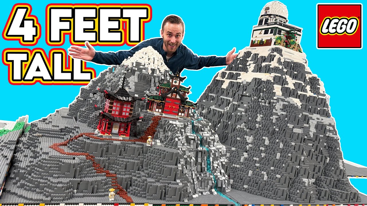Построена 4-футовая гора LEGO!