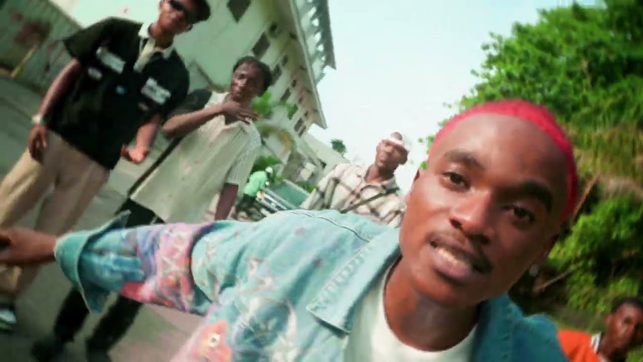 Taylor Molodoy - CERCLE (Clip Officiel)