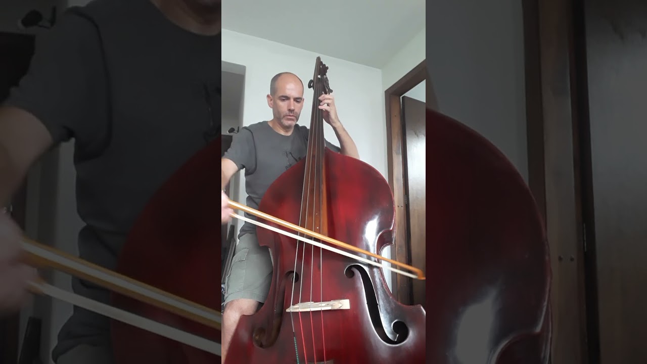 Bach suite 1 - Prelude Baroque Bow