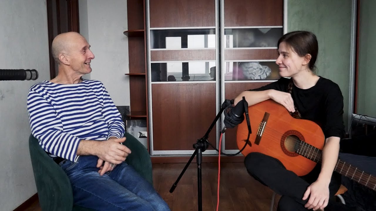 Когда папа просит спеть песни, которые ты любишь