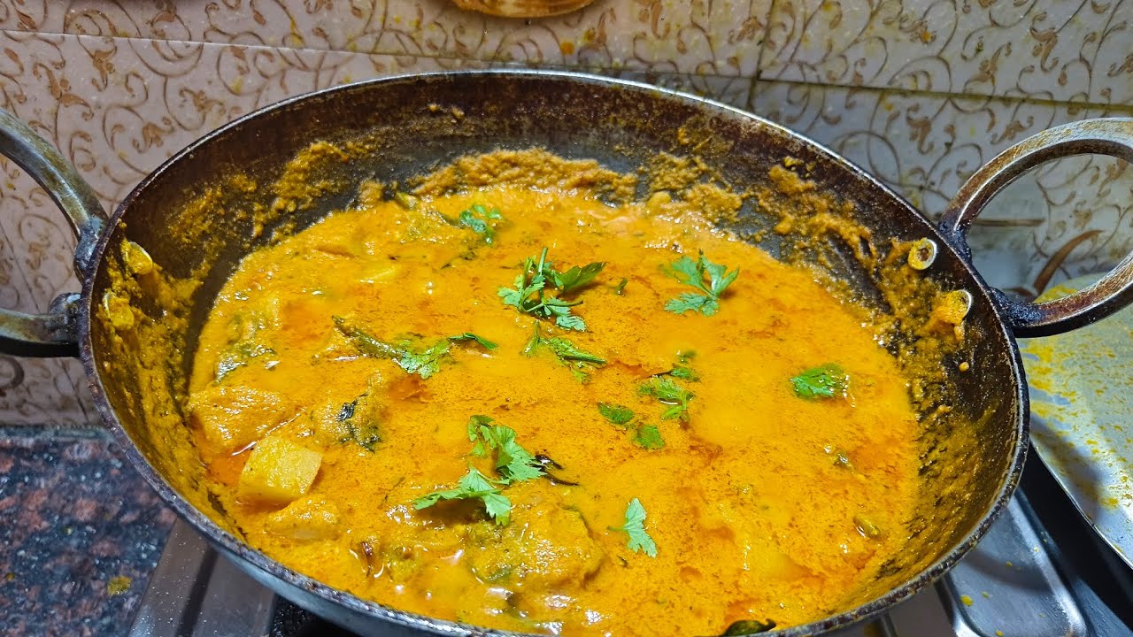 Today special is capsicum and aloo masala curry#aloo masala#with capsicum 🫑🫑 by 👋😊🌸
