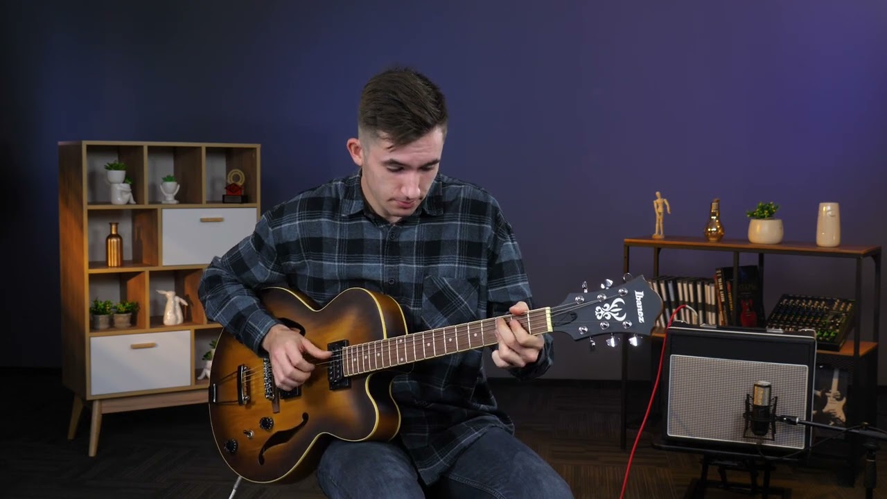 Полуакустическая гитара Ibanez AF55