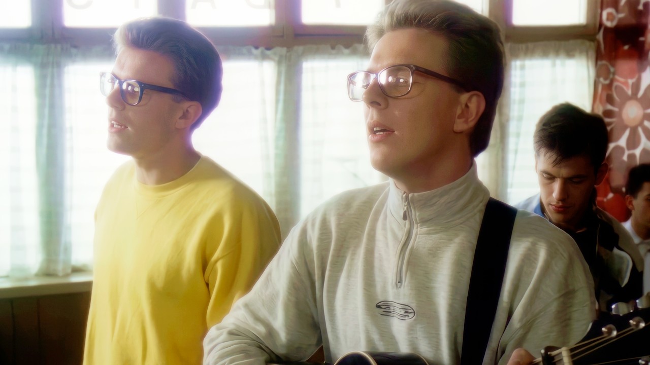 The Proclaimers -  Sunshine On Leith (Official Music Video)