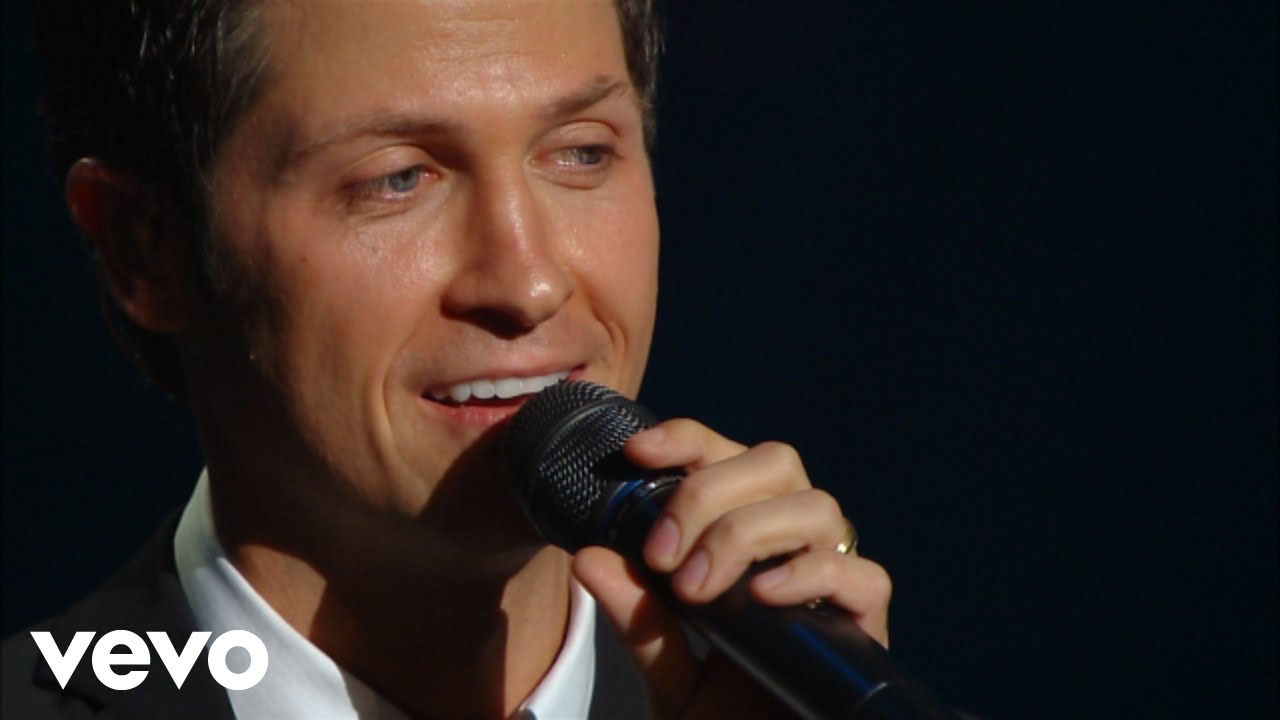 Gaither Vocal Band - There's Always a Place At the Table [Live] ft. Gaither Vocal Band
