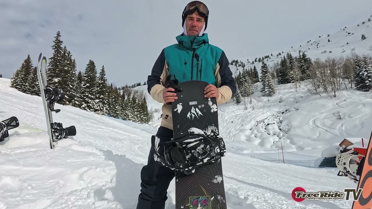 Test Snowboard JONES Mountain Twin 2025