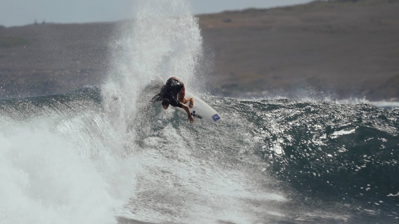 Maxime Huscenot | 4 FUN SURF SESSIONS IN SAINT-LEU