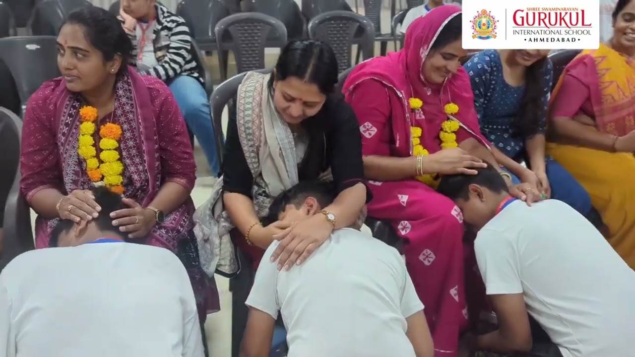 Matru Pitru Vandna Karyalram at Shree Swaminarayan Gurukul International School #viral #video 