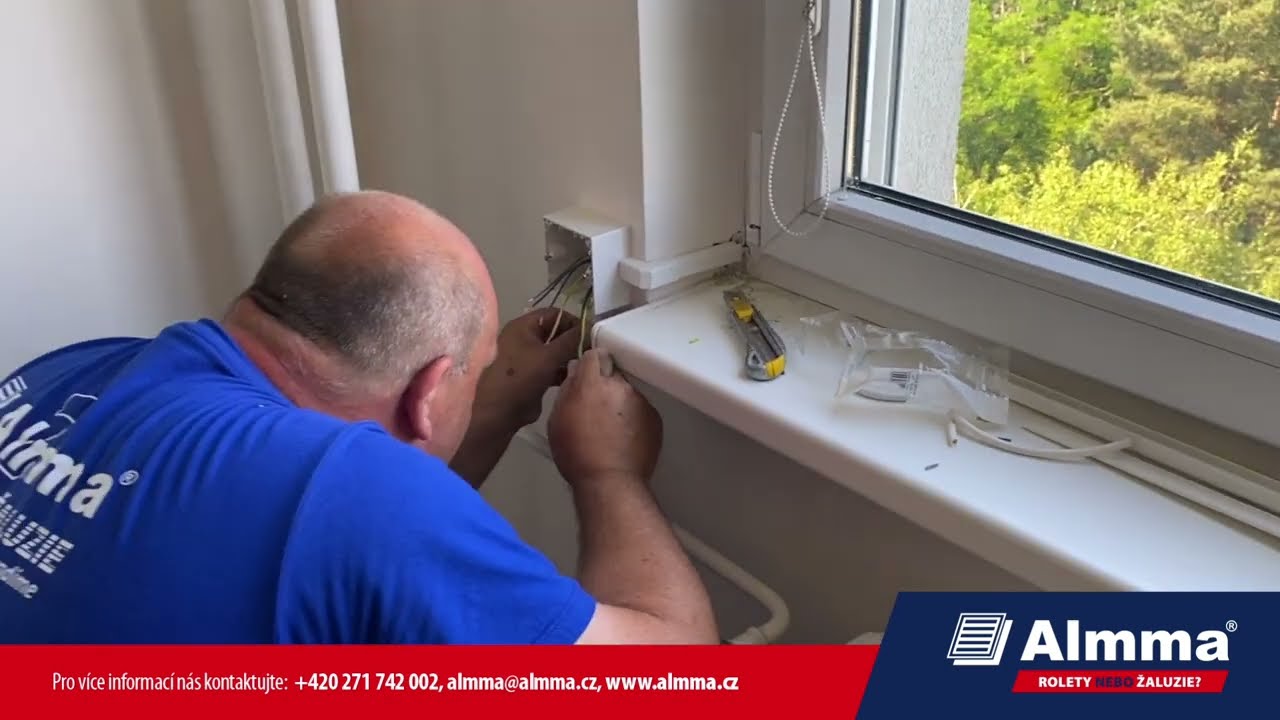 Instalace venkovních rolet na panelový dům