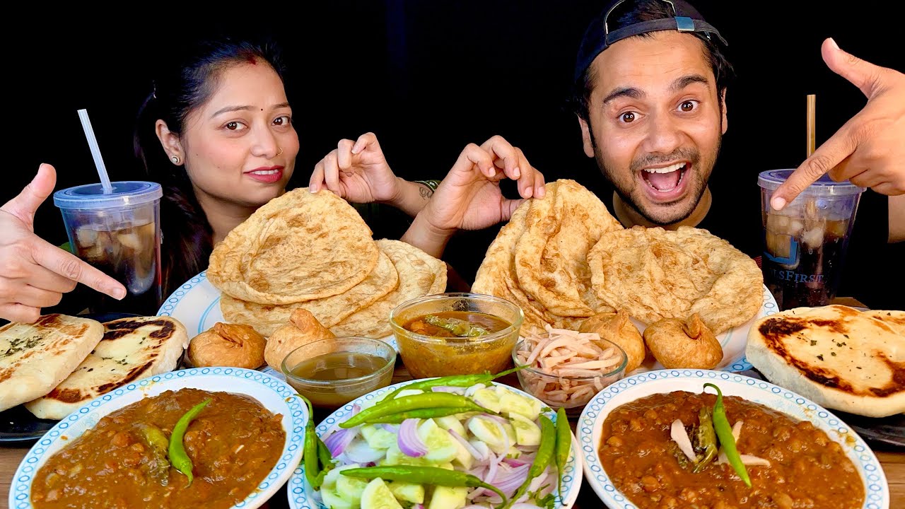 Eating Chole Bhature, Kachori & Kulcha | Best Street Food India | Asmr