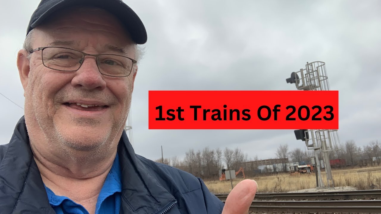 1st Trains Of 2023 - UP, NS, DREI - Railfans