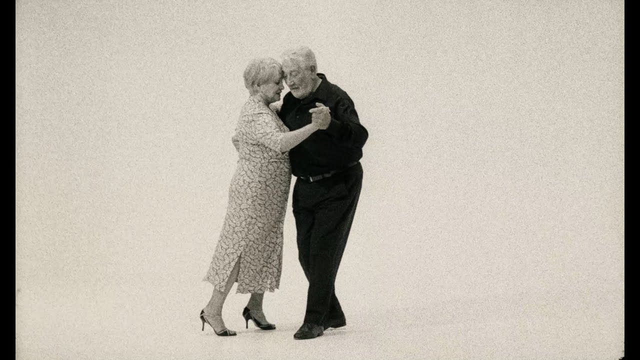 Rodrigo Amarante - Tango [OFFICIAL MUSIC VIDEO]