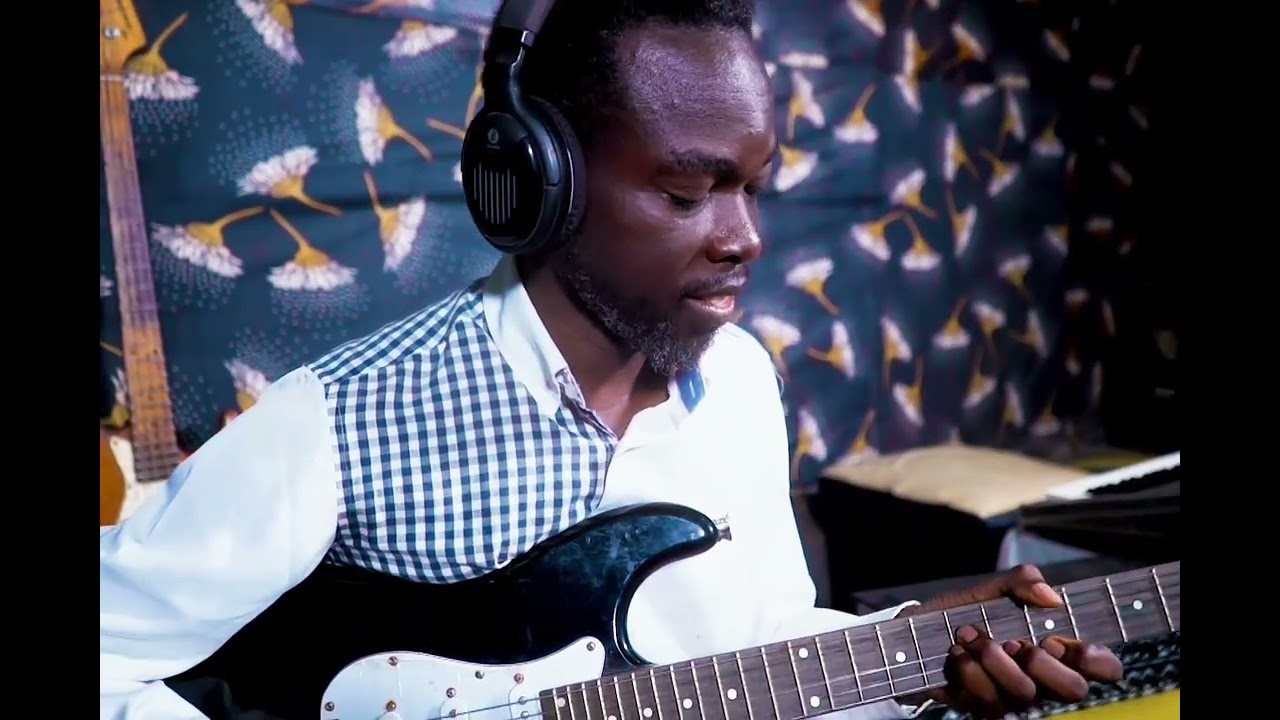 De la musique de bonne humeur; de l'afro croise du jazz dans une mélodie cool et envoûtante 