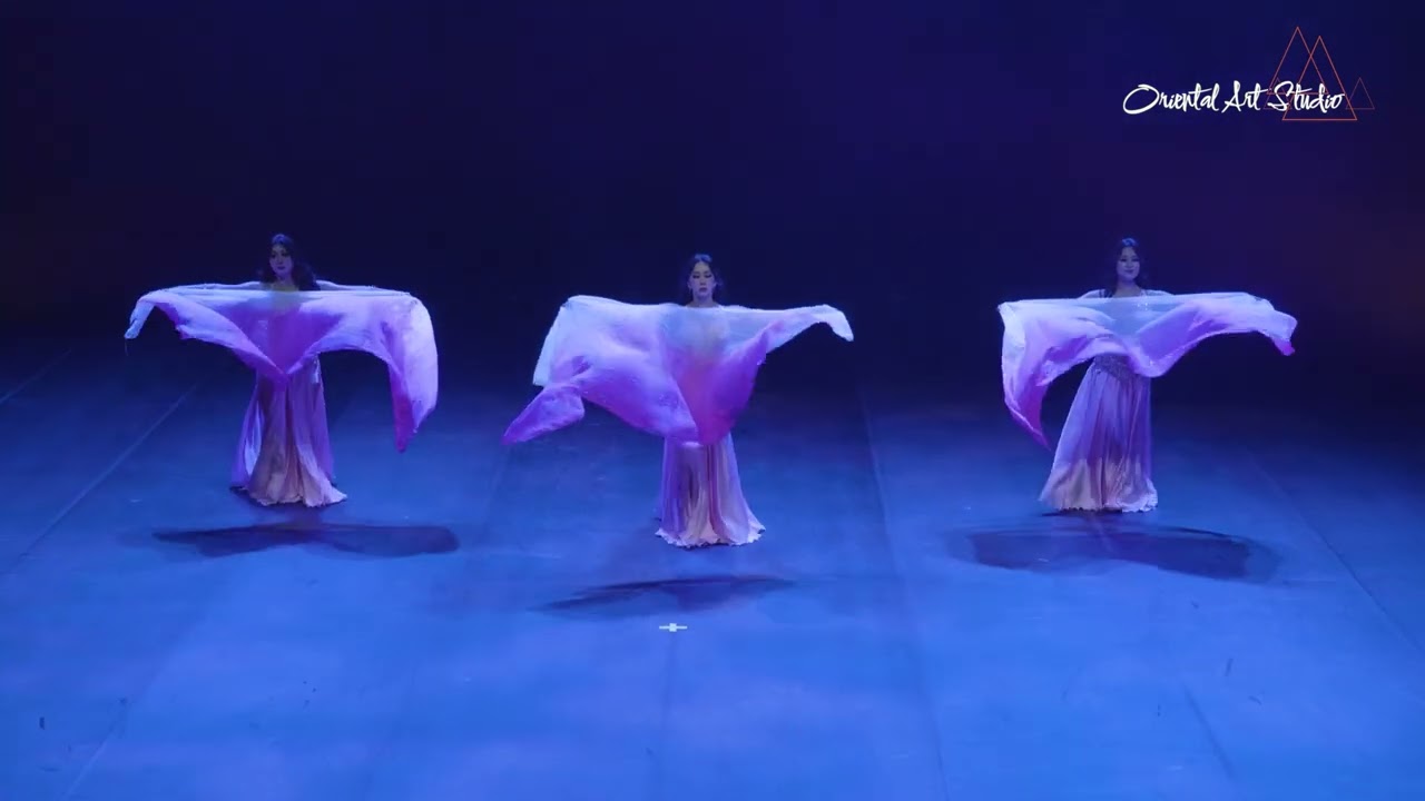 더 오리엔탈 쇼, 카이로 바이 나잇6. 오프닝
