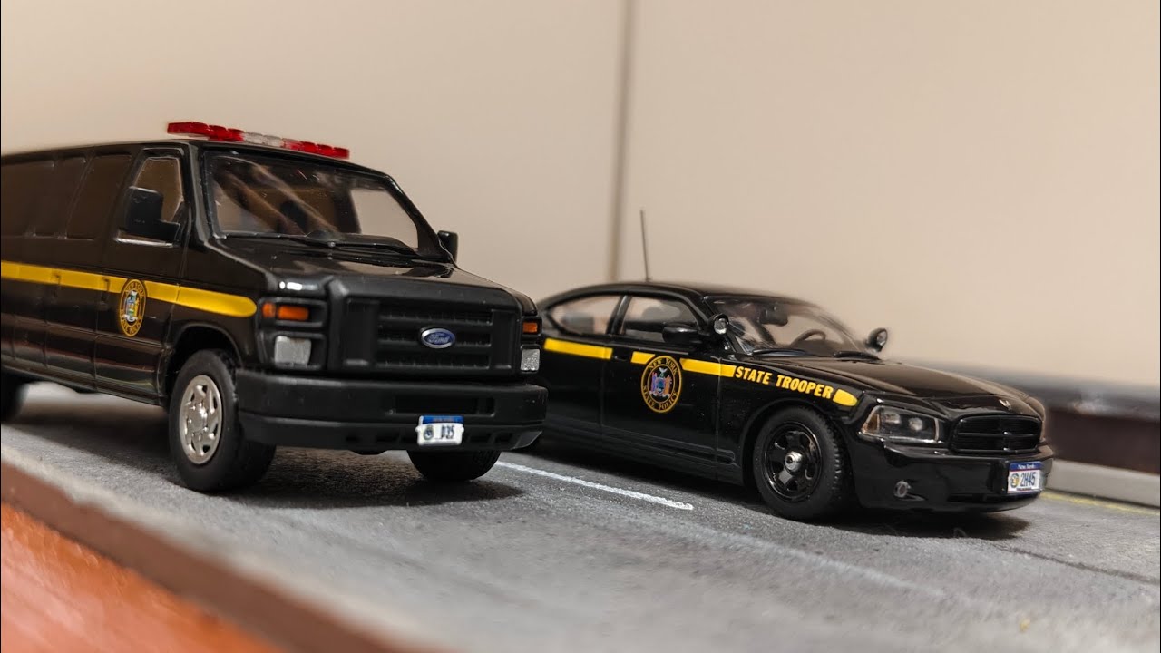 596 & Rollin Black New York State Trooper Diecast Ford E350 & 08 Dodge Charger