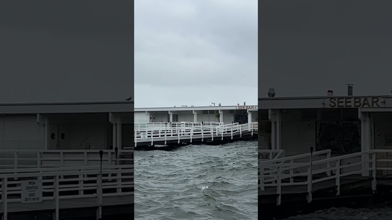 Seebar Kiel Hochwasser 20.10.2023 Sturmflut in der Ostsee und der Kieler Förde