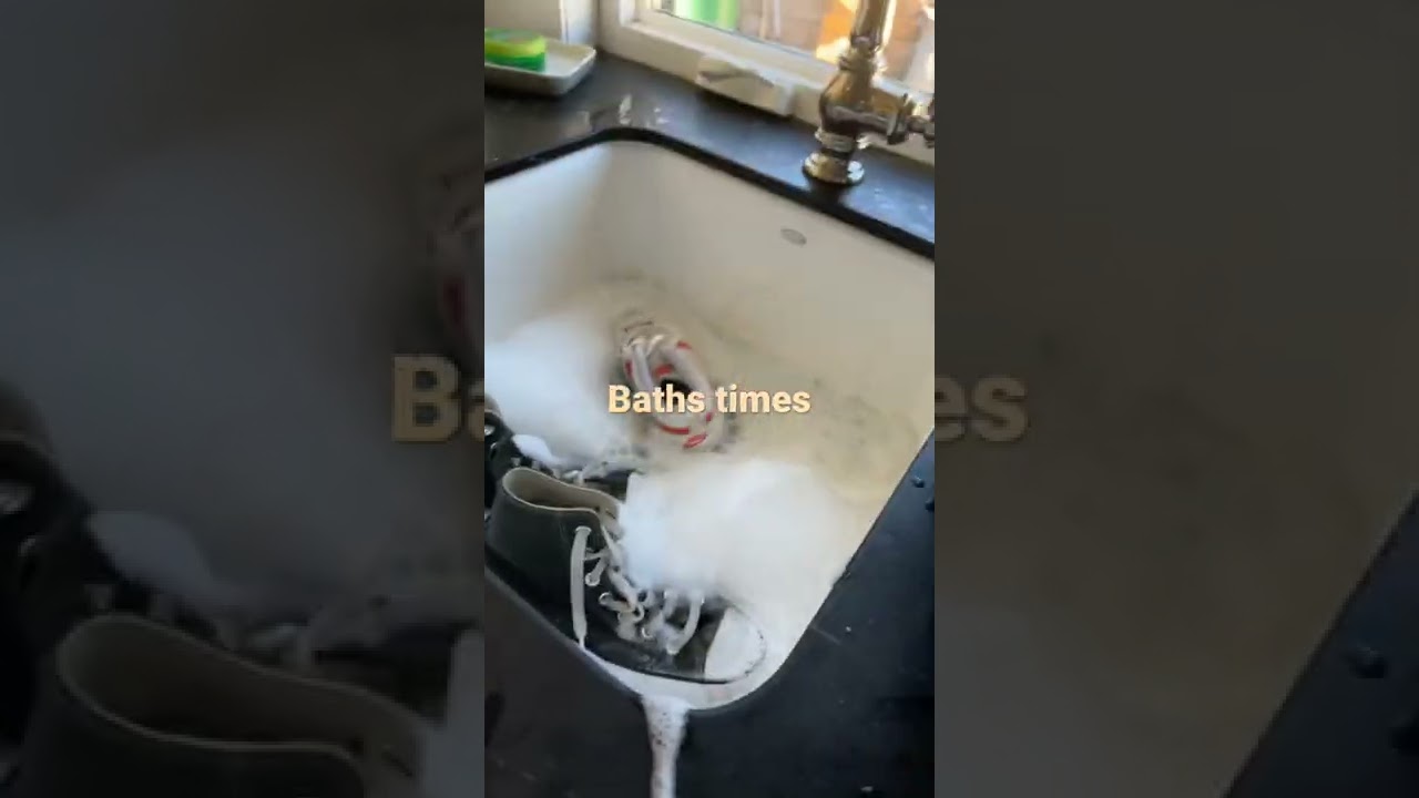 Shoes bath!!!!!!!!!!!