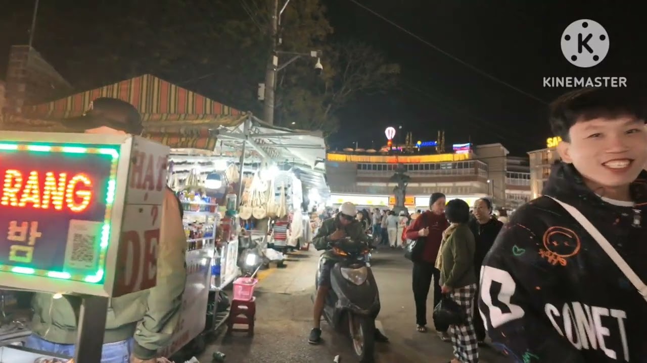 Dalat: Chợ Đêm