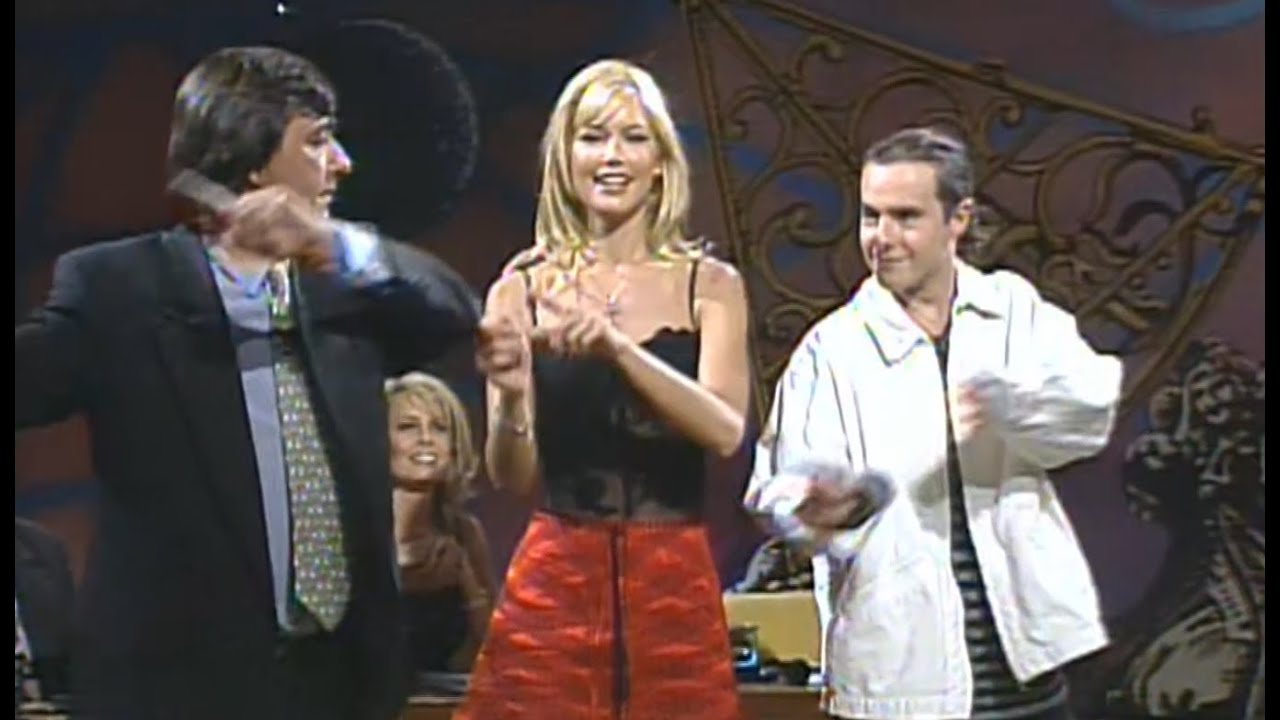 El divertido baile de Paolo Meneguzzi, Valeria Massa y Kike Morandé en Viva el Lunes | 1997