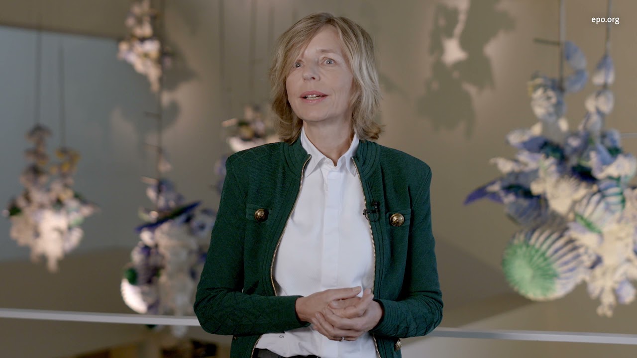 Anne-Mieke Reedijk about Blossoming (2001-2002) by Heringa/ van Kalsbeek