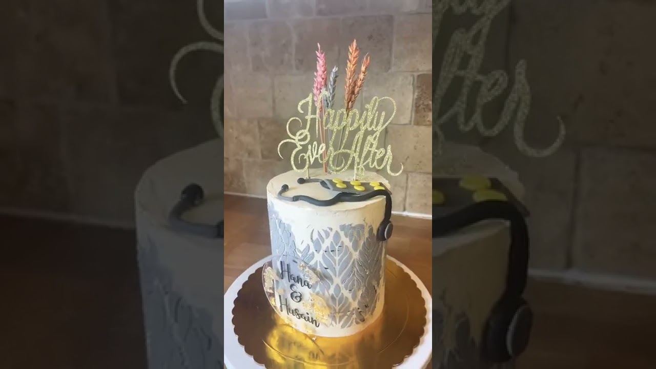 Cricut cake topper 