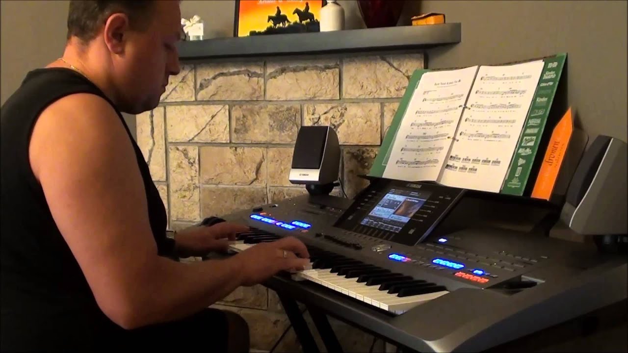 Save your kisses for me - Brotherhood of Man on Yamaha keyboard Tyros 5