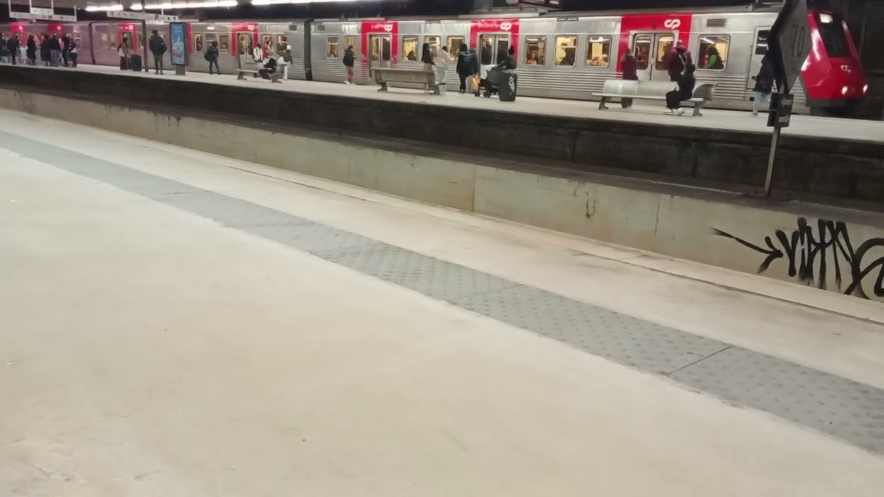 comboio Sintra -lisboa oriente em Entrecampos