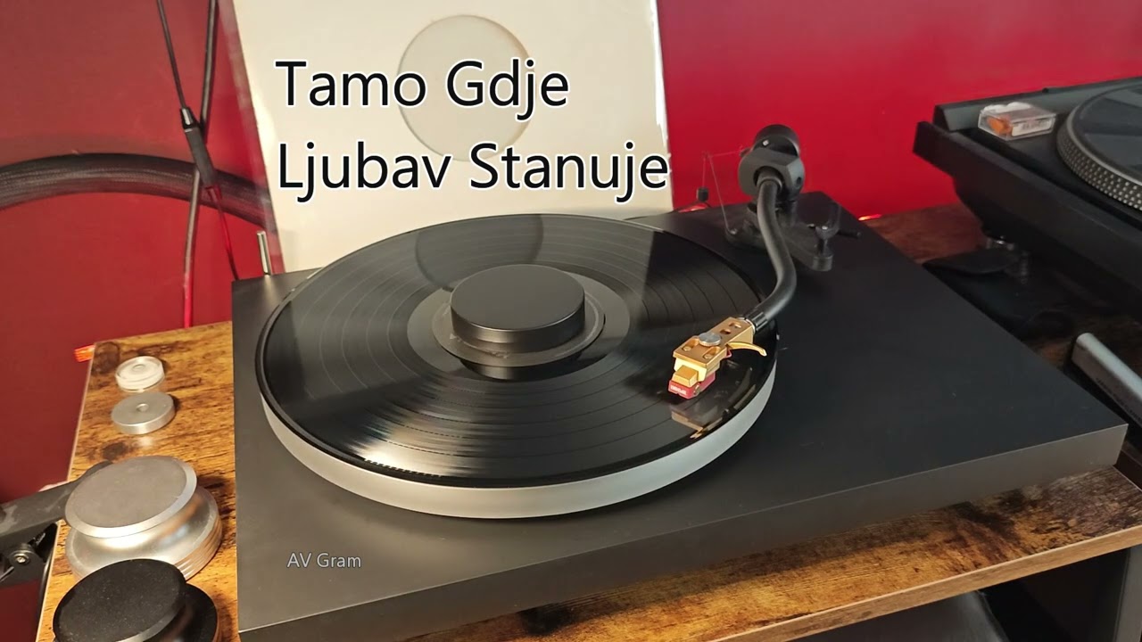Marinella - Tamo Gdje Ljubav Stanuje /vinyl/ VM745xML