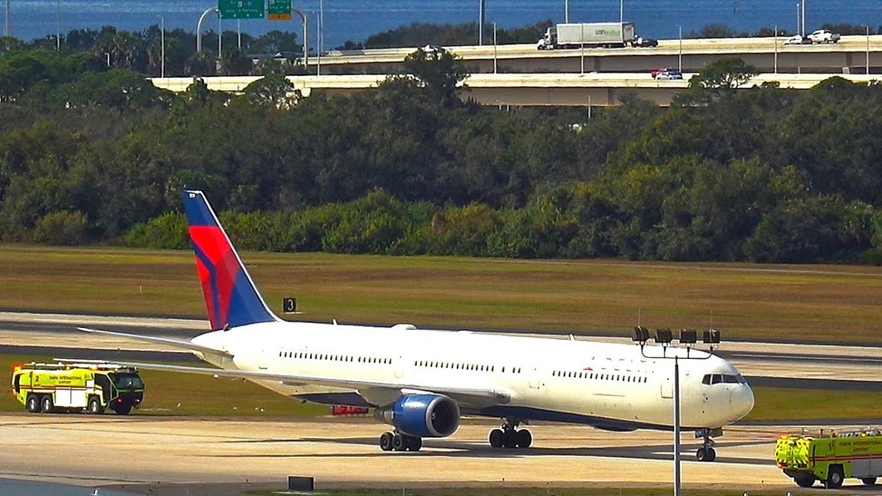 Аварийная посадка Delta 767. Наблюдение за самолетом TPA.