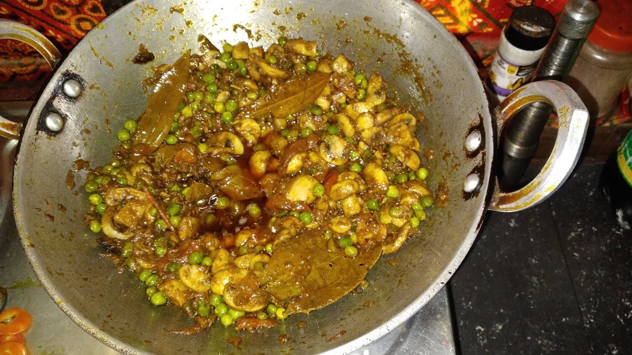 Rk cooking is live!मशरूम के सब्जी #breakast #healthybreakefast #cooking #food #vivavideo #explore 
